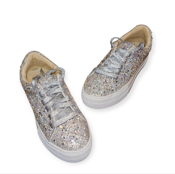 NWOB Betsey Johnson Sidny Rhinestone Sneakers Size 6 - Picture 2 of 11